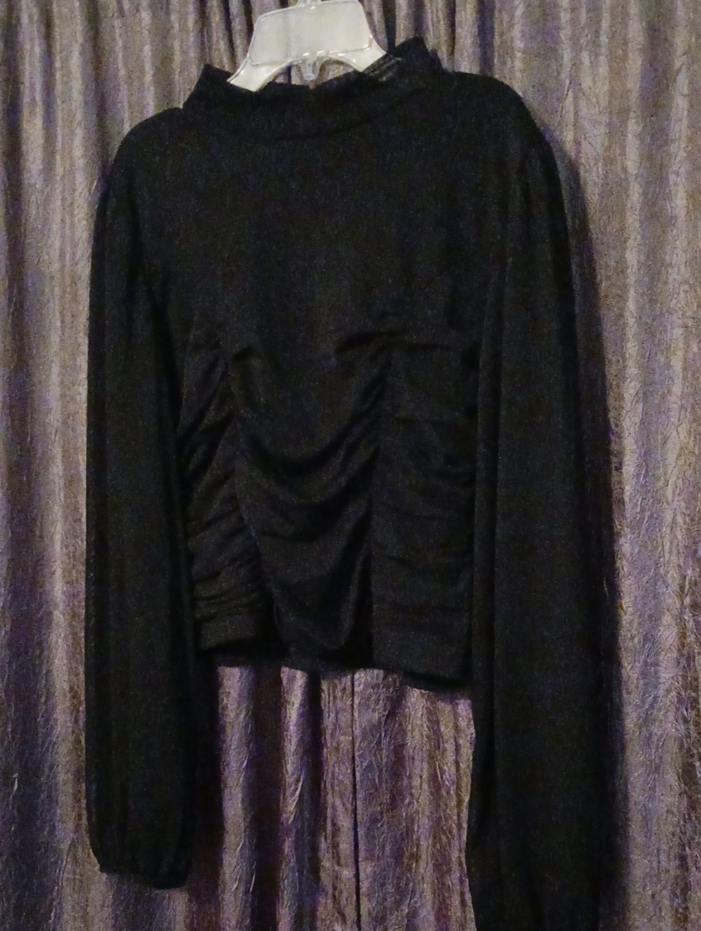 Black Ruched Long-Sleeve Women's Top